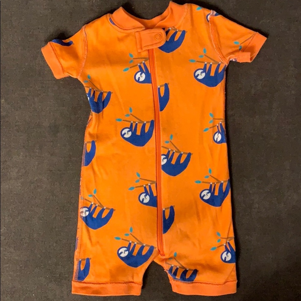 Baby sloth onsie
